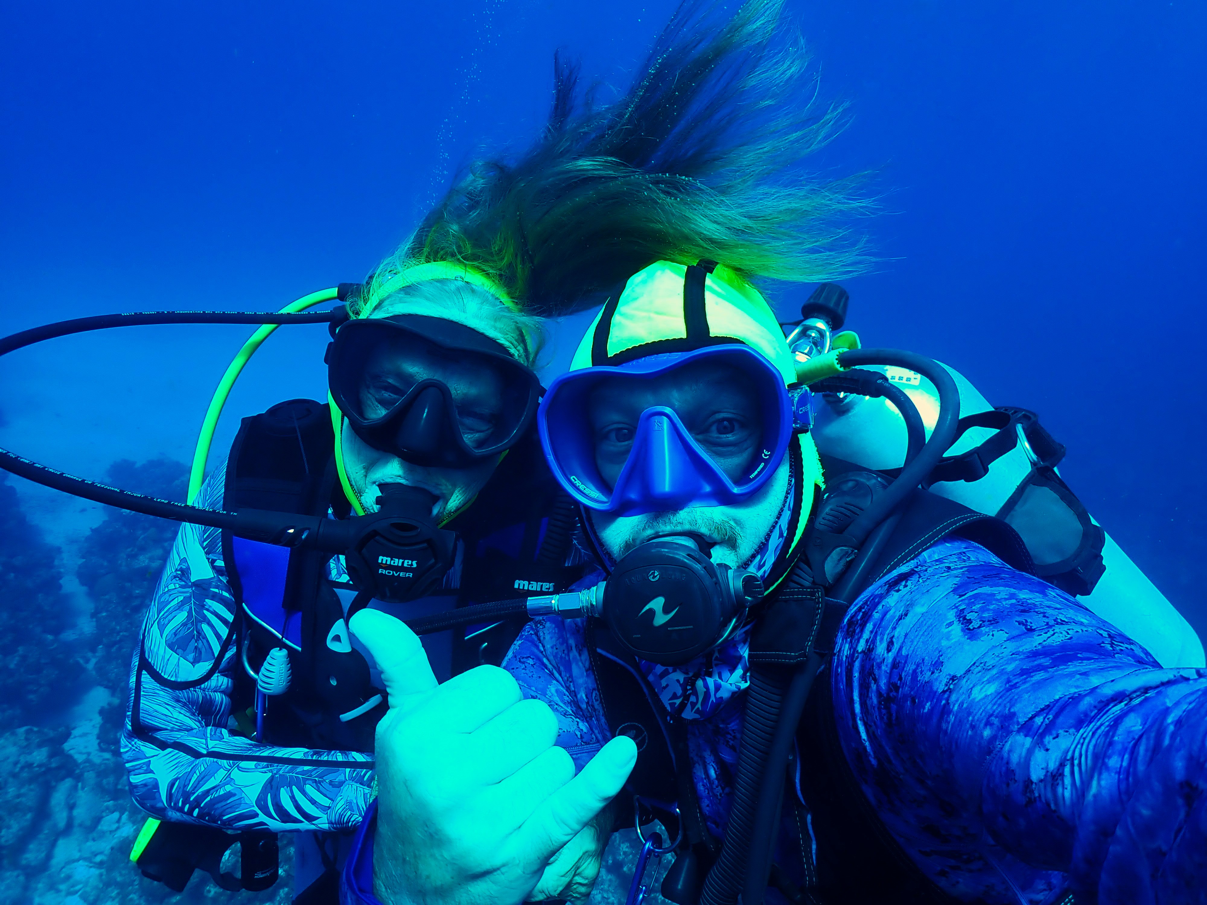 Couples Dive